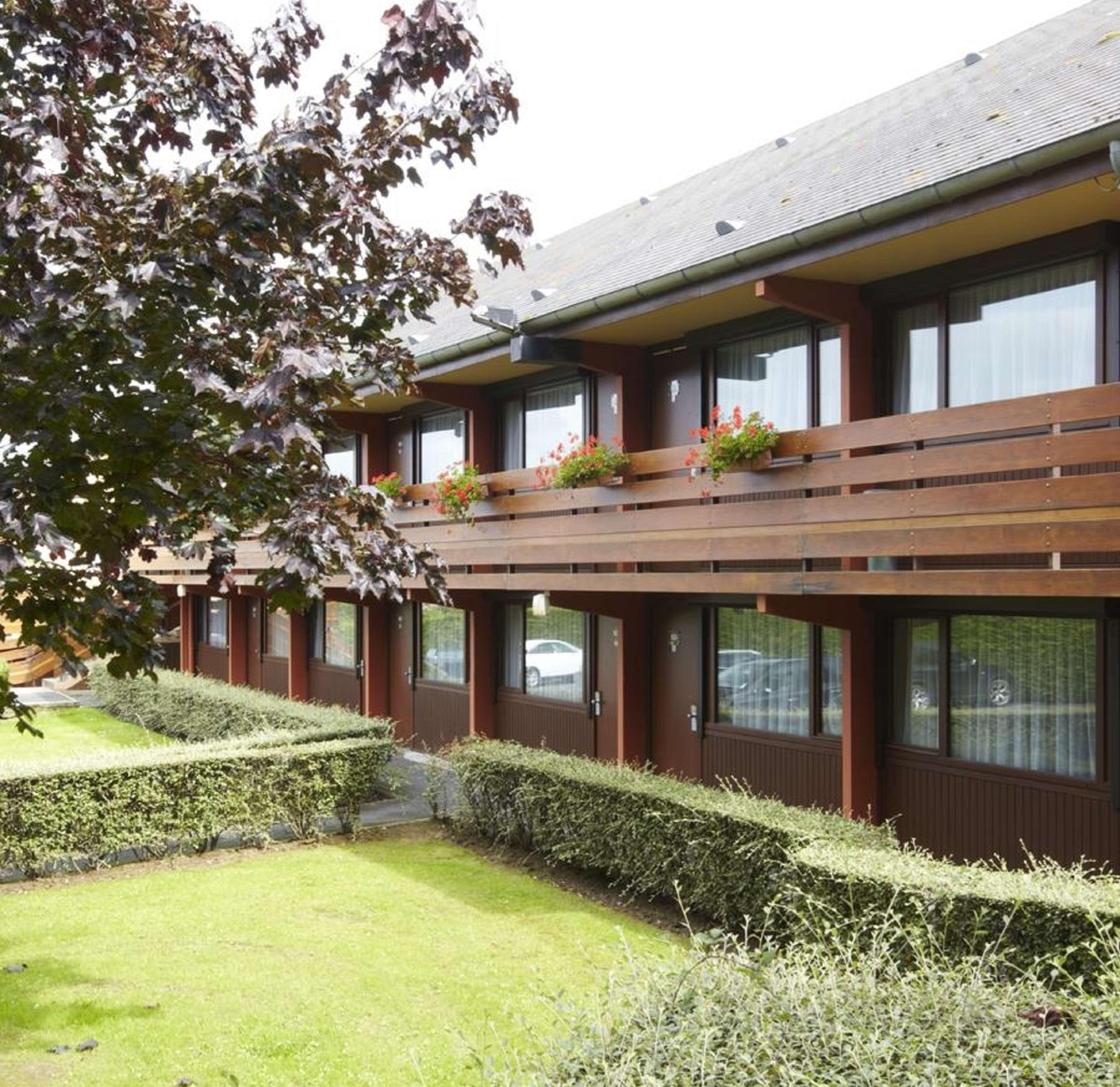 Kyriad Honfleur - La Riviere Saint Sauveur Eksteriør billede